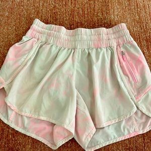 Lululemon pink/white tye dye shorts, size 6